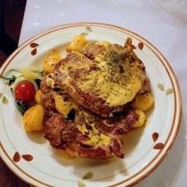 Templomkerti Kisvendéglő Edelény - Étel/ital