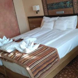 Mesés Shiraz Hotel, Egerszalók - Szobák