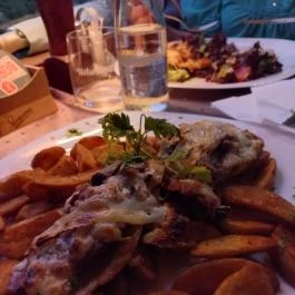 Vagon Étterem Budapest - Étel/ital