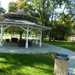 Liget Wellness & Konferencia Hotel , Szarvas - Medence/kert