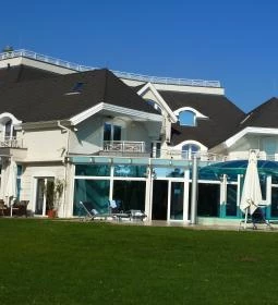 Liget Wellness & Konferencia Hotel 