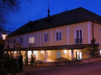 Kastélyszálló Balf