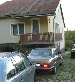 Flóra Apartman