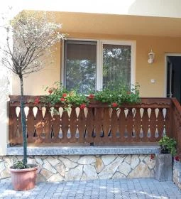 Páratlan Apartmanház