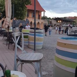 1552 Étterem, Eger - Egyéb