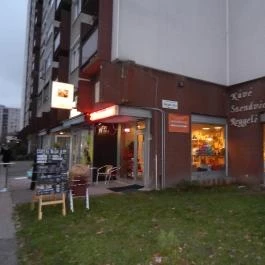 2 Kockacukor, Budapest - Külső kép