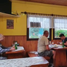 82-es Vendéglő, Eplény - Egyéb