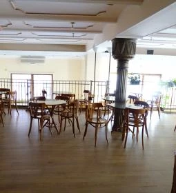 A Capella Cukrászda és Kávéház