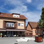 A Cukrászda Füzesabony - Külső kép