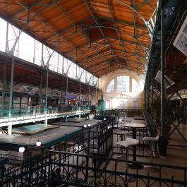 A Séf Utcája, Budapest - Belső