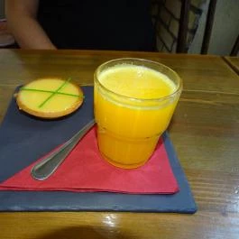 á table! - Wesselényi utca, Budapest - Étel/ital