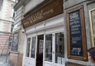 á table! - Wesselényi utca Budapest