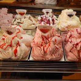 Adria Fagyizó, Székesfehérvár - Étel/ital