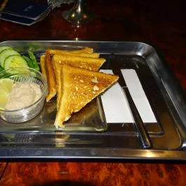 Adullám Kávézó Vác - Étel/ital