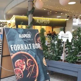 Alapozó Bar Budapest - Külső kép