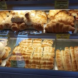 Álbiná Pékség, Biatorbágy - Étel/ital