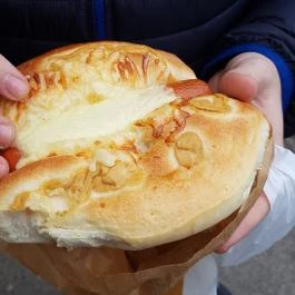 Álbiná Pékség, Biatorbágy - Étel/ital