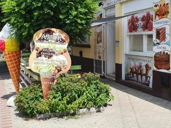 Ámor Fagylaltozó & Cukrászda Lajosmizse