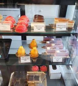 Anda Cukrászda & Kávézó