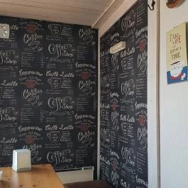 Andrew's Coffee & Bakery Diósd - Belső