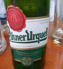 Anna Büfé Tőserdő