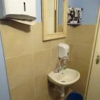 Anyám Szerint Budapest - Mosdó