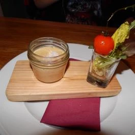 Apacuka Étterem Kávéház Varieté, Budapest - Étel/ital