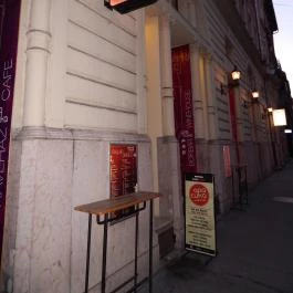 Apacuka Étterem Kávéház Varieté, Budapest - Külső kép