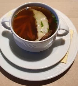 Apáti Étterem és Kávézó