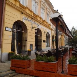 Árkád Kávézó Debrecen - Külső kép