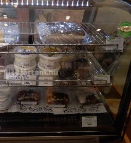 Zelenák Sütiház - Gitár utca