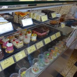 Belvárosi Auguszt Cukrászda Budapest - Étel/ital