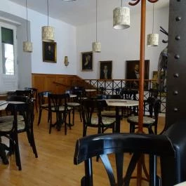 Belvárosi Auguszt Cukrászda Budapest - Belső