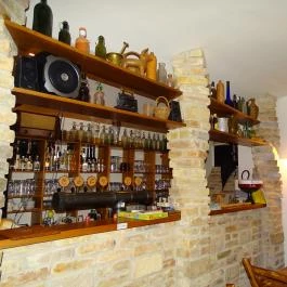 Az Öszvér, Budapest - Belső