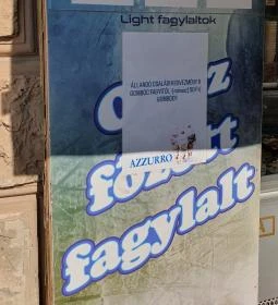 Azzurro Fagylaltozó, Kávézó & Bár