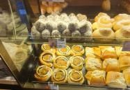 B-Plusz pékség Ajka