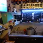 B8 Kézműves Sör & Pálinkabár Budapest - Belső