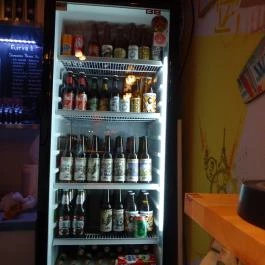 B8 Kézműves Sör & Pálinkabár Budapest - Belső