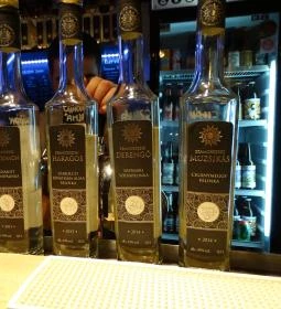 B8 Kézműves Sör & Pálinkabár