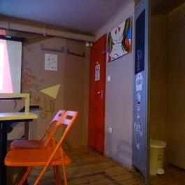 B8 Kézműves Sör & Pálinkabár Budapest - Belső