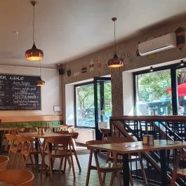 Bajor Burger & Beer, Budapest - Belső