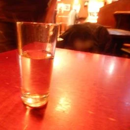 Bakegér Borozó, Budapest - Étel/ital