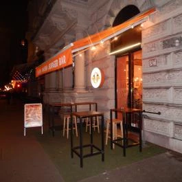 Bamba Marha Burger Oktogon Budapest - Külső kép