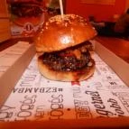 Bamba Marha Burger Oktogon Budapest - Étel/ital