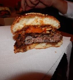 Bamba Marha Burger Oktogon