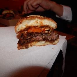 Bamba Marha Burger Oktogon Budapest - Étel/ital