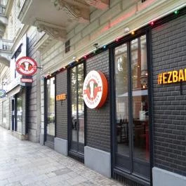 Bamba Marha Burger - Október 6. utca, Budapest - Külső kép
