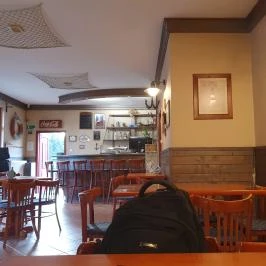 Bár-Ka Pizzéria és Kávézó, Komárom - Egyéb