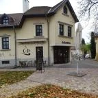 Barátok Kávézója Vác - Külső kép