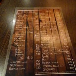 BARhole Music Budapest - Belső